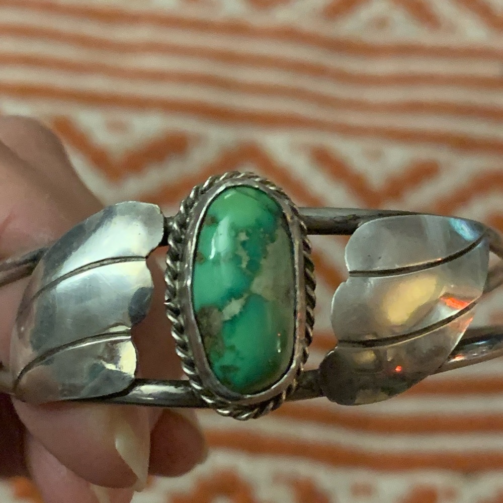 Vintage Navajo Turquoise Sterling Cuff Bracelet 13.92 grams